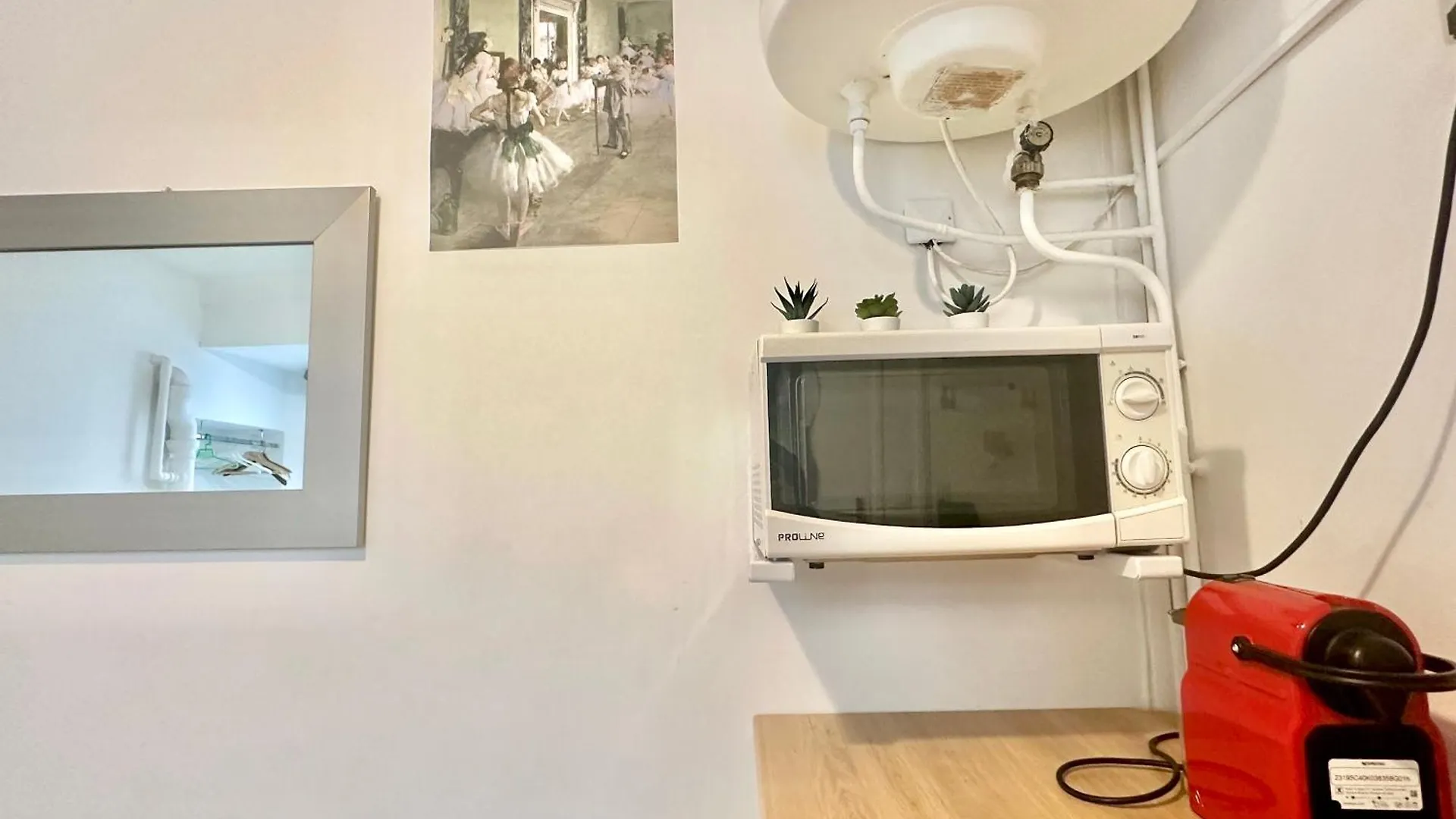 Apartment Comfortable Near Marais Aboukir *