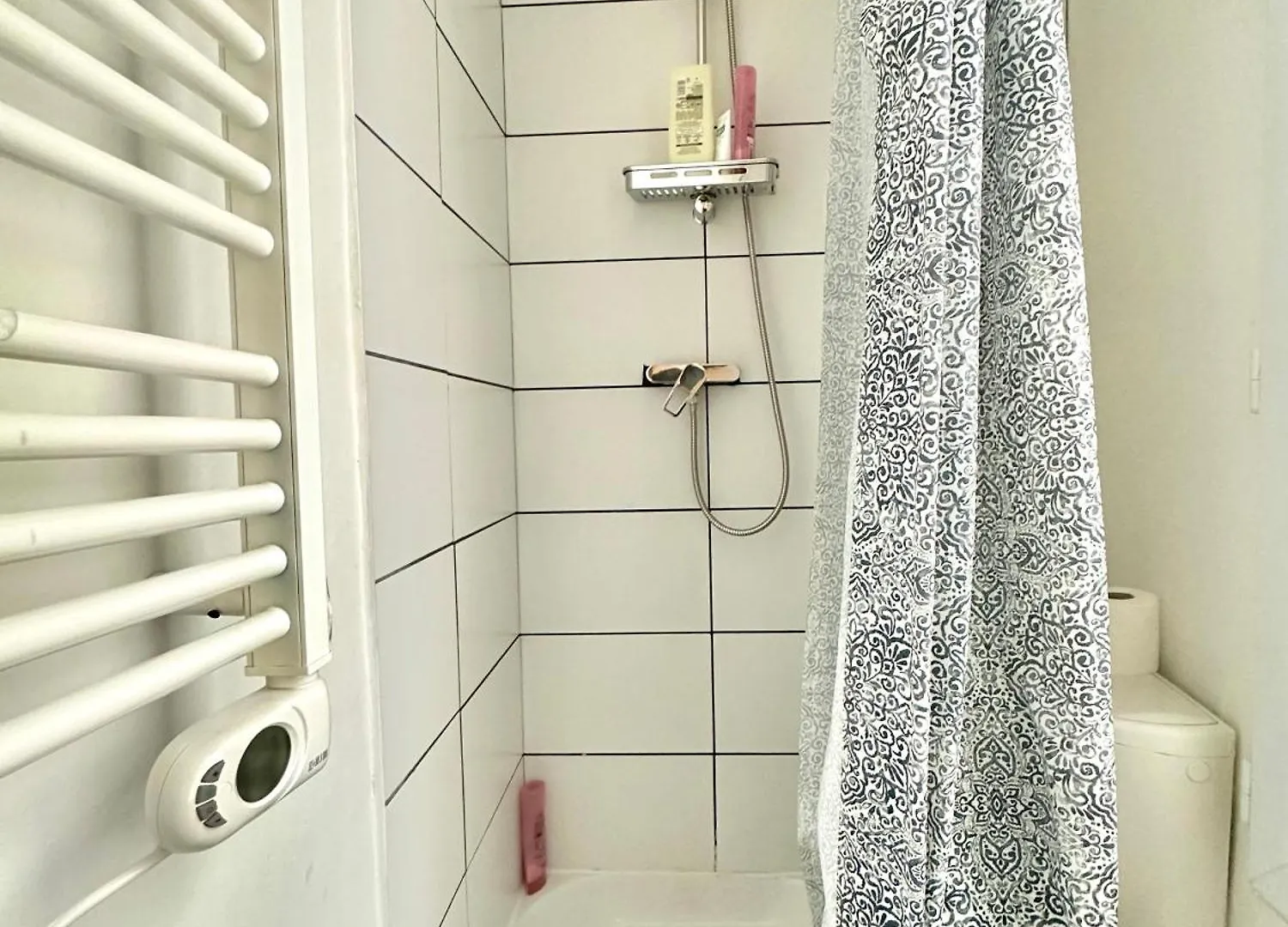 Comfortable Near Marais Aboukir Apartment *